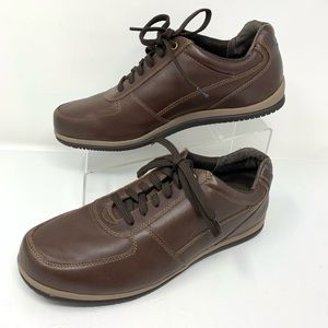 Vionic Brown Leather Sneaker Size 10